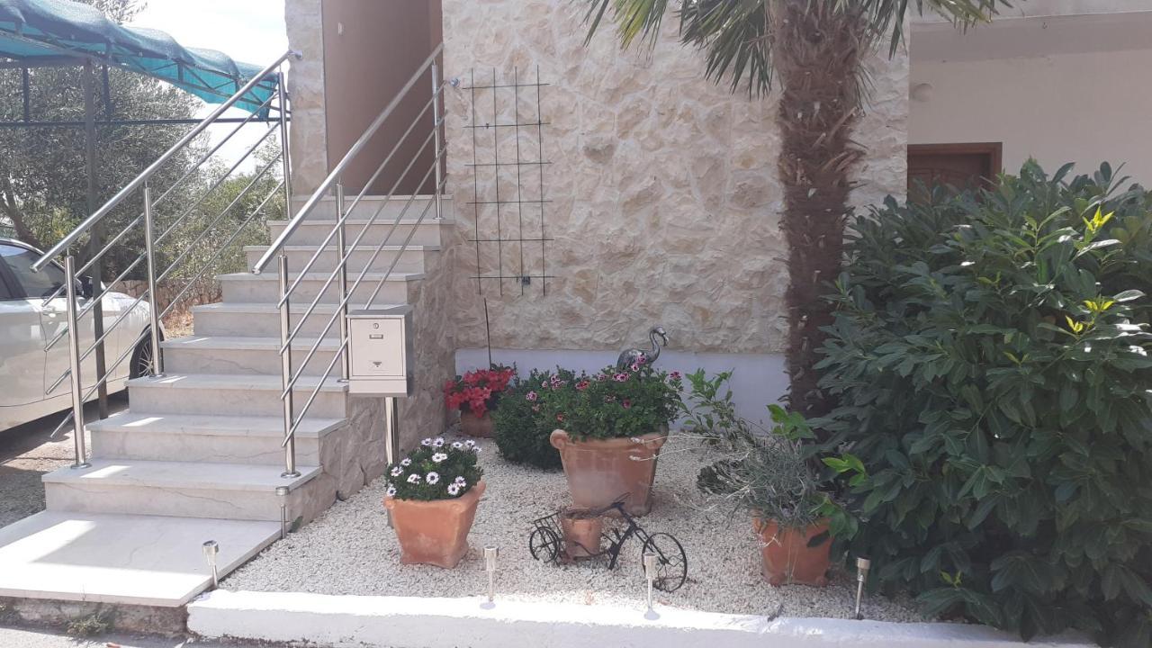 Apartman Nina Водице Екстер'єр фото